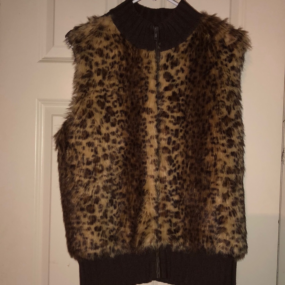 Leopard print Womens Vest